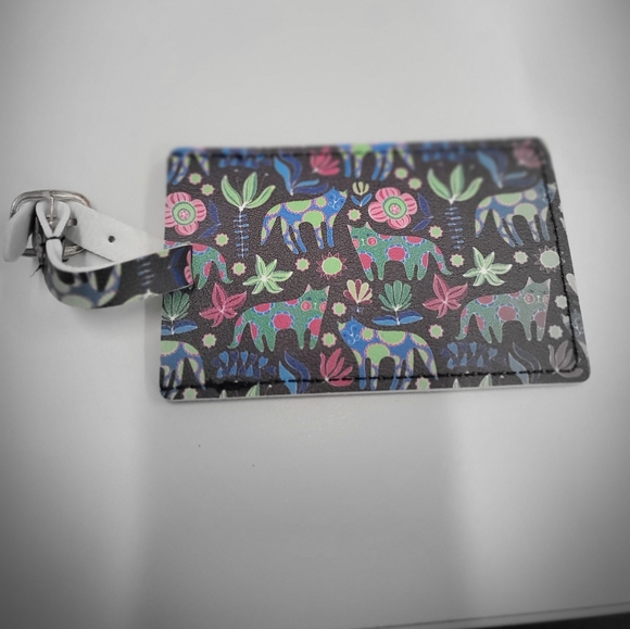 ONE Cat Lady Luggage Tag - Picture 5 of 8
